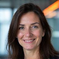 Portrait de Sophie Legrand, Lead Développeuse VR chez Mosaïque Apprentie.